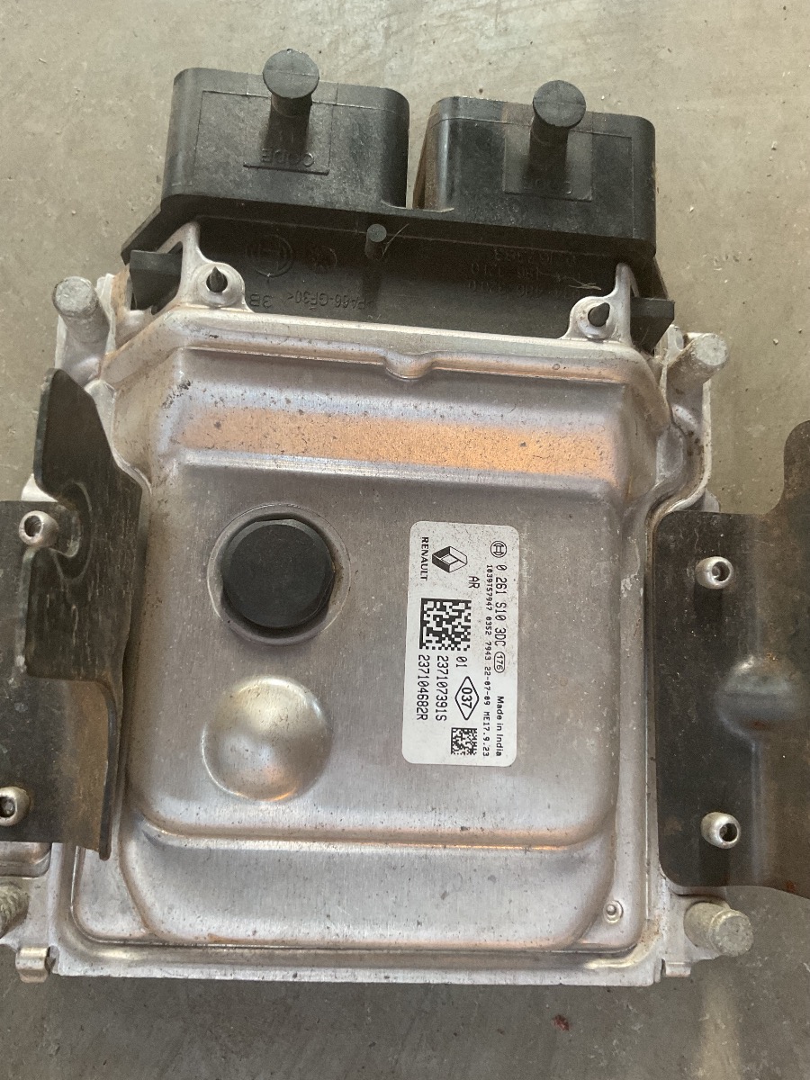KWID 1.0 ENGINE CONTROL MODULE