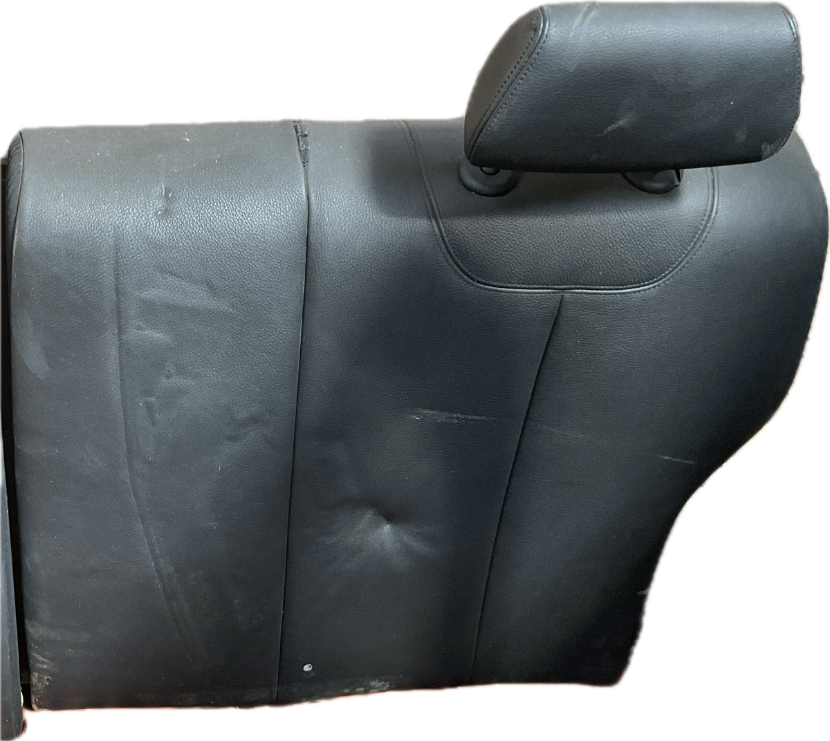 F22 LEFT REAR UPPER SEAT