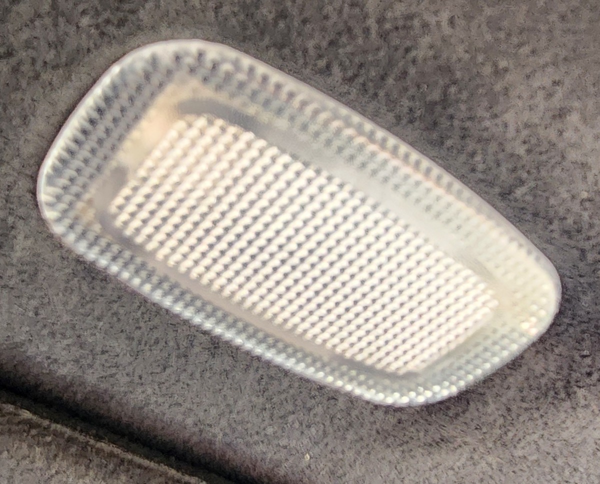 W166 GL63 RIGHT SUNVISOR LIGHT