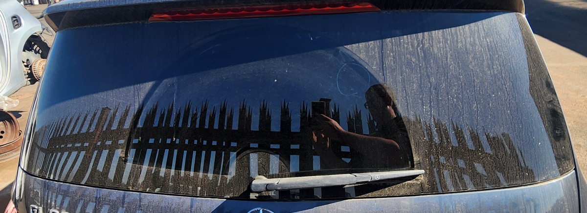 W166 GL63 REAR WINDSCREEN
