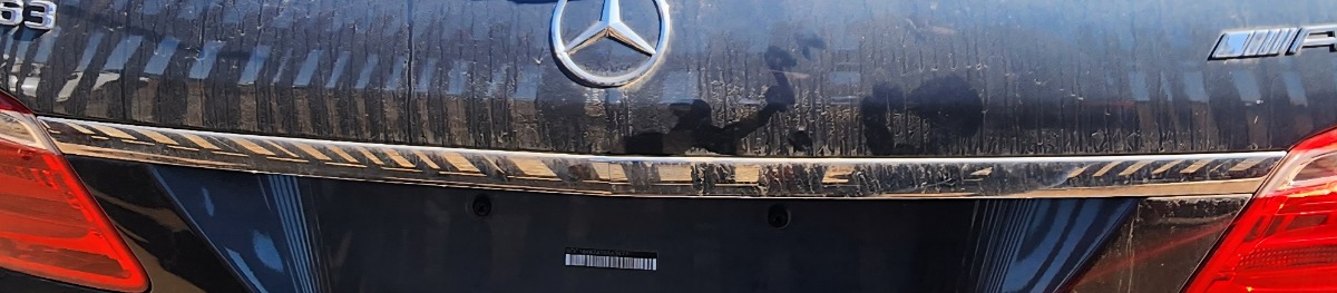 W166 GL63 TAILGATE MOULDING