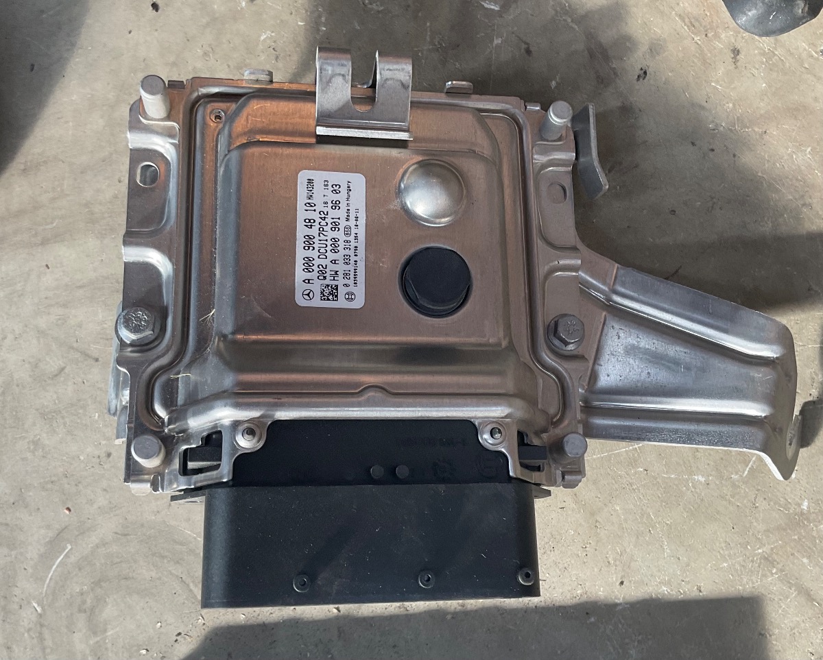 W253 ENGINE CONTROL MODULE (ECU)