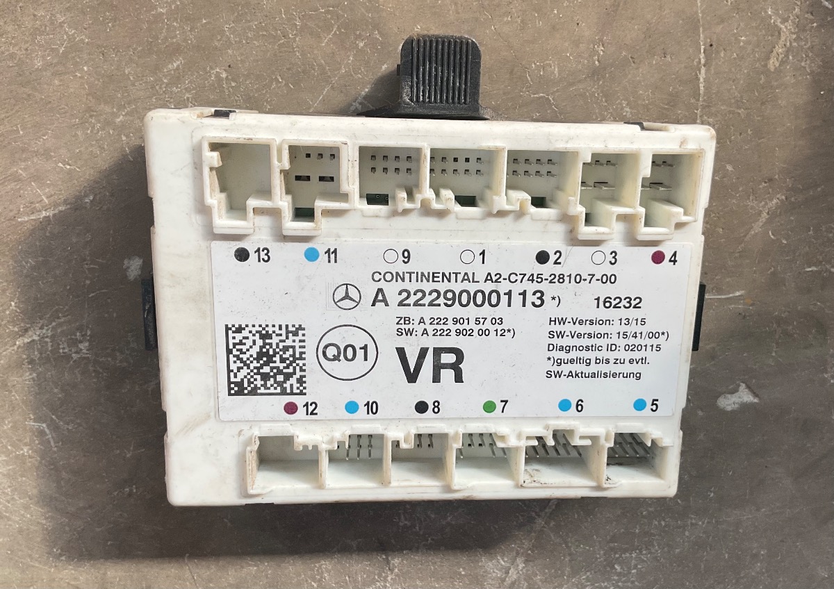 W253 FRONT RIGHT DOOR CONTROL MODULE