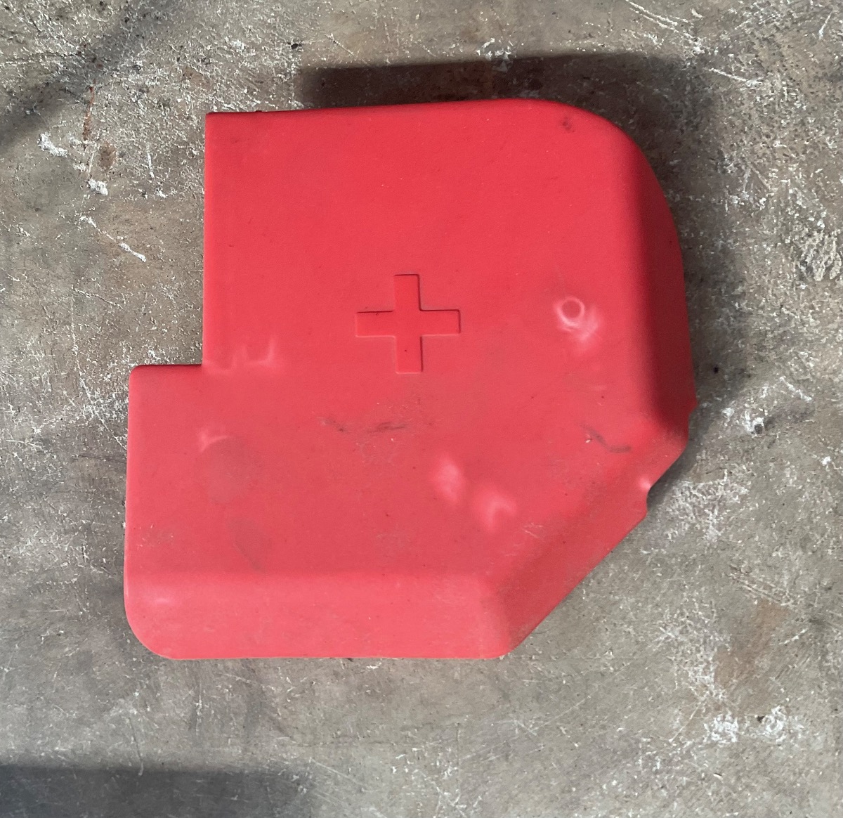W253 POSITIVE BATTERY TERMINAL COVER