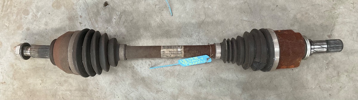 TRAFFIC 4 LEFT SIDE CV SHAFT