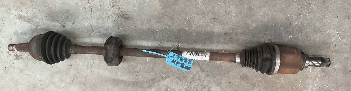 NP200 1.6 RIGHT SIDE DRIVE SHAFT