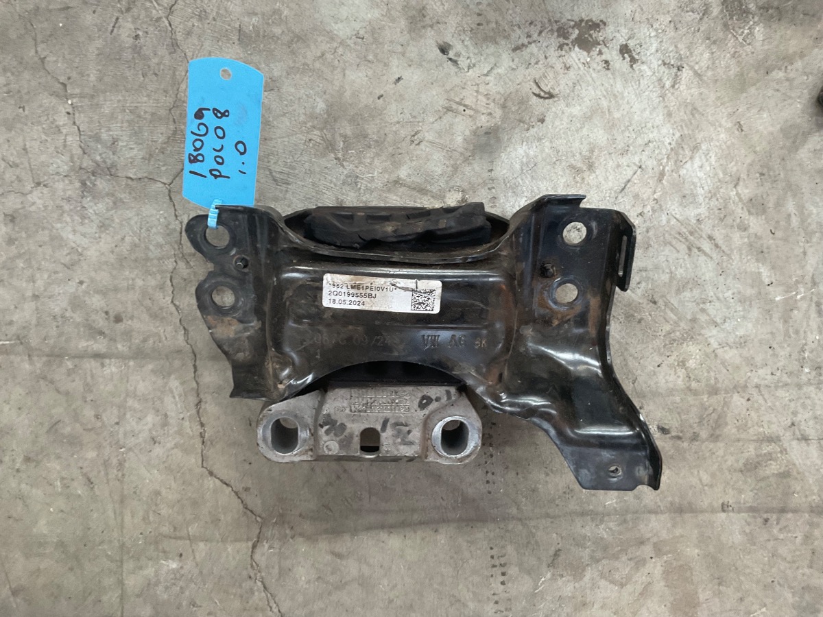 POLO 8 1.0 TSI GEARBOX MOUNTING