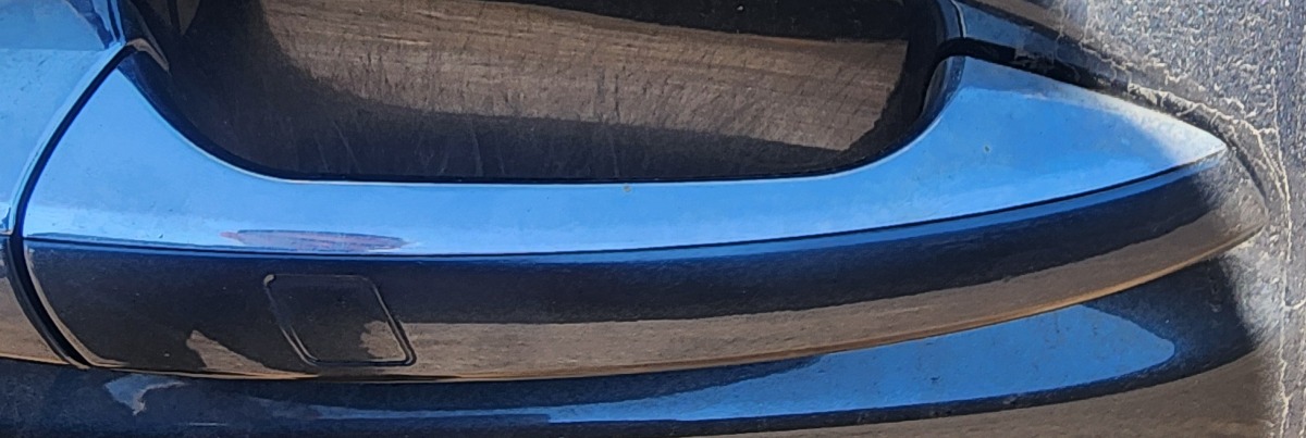 W166 GL63 RIGHT FRONT HANDLE