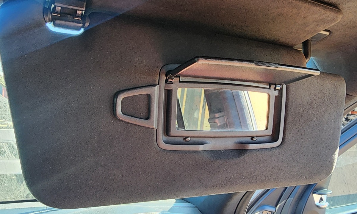 W166 GL63 RIGHT BIG SUNVISOR