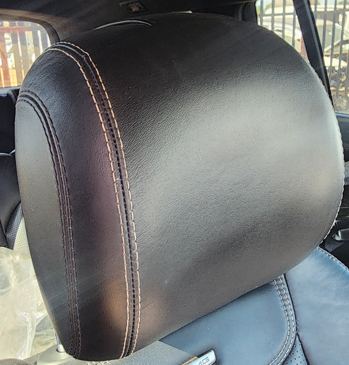W166 GL63 RIGHT FRONT HEADREST