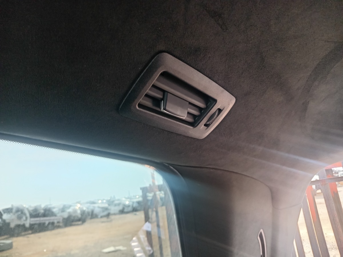 W166 GL63 RIGHT REAR ROOF AIR VENT