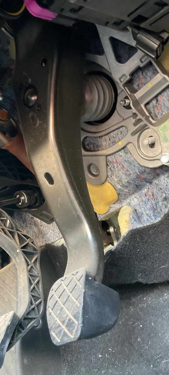 POLO MK8/9 BREAK PEDAL