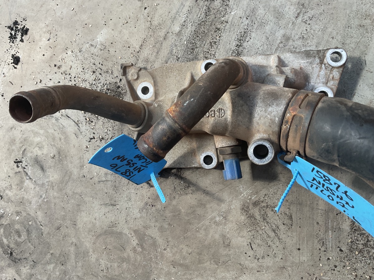 TIIDA 1.6 WATER OUTLET