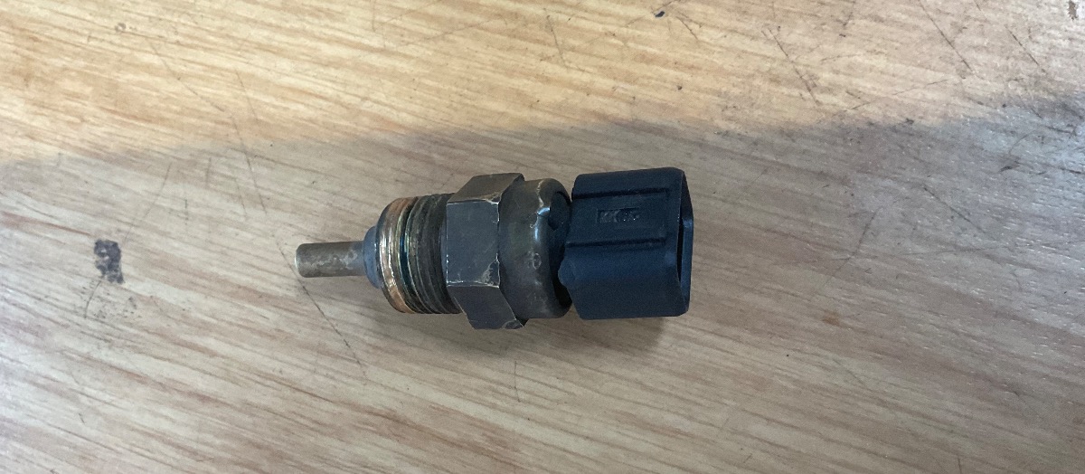 I20 TEMPERATURE SENSOR 3pin