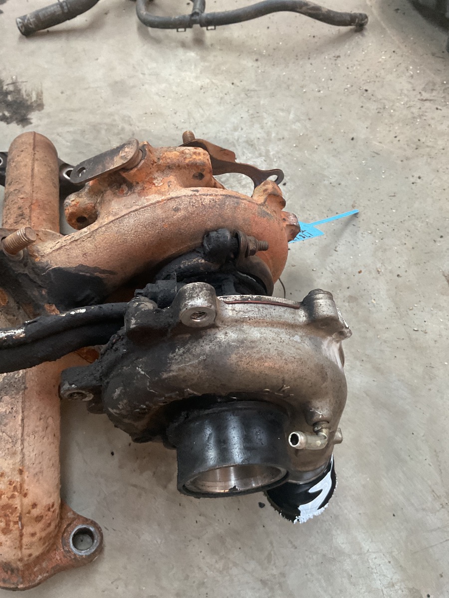 HILUX 2.5D TURBOCHARGER
