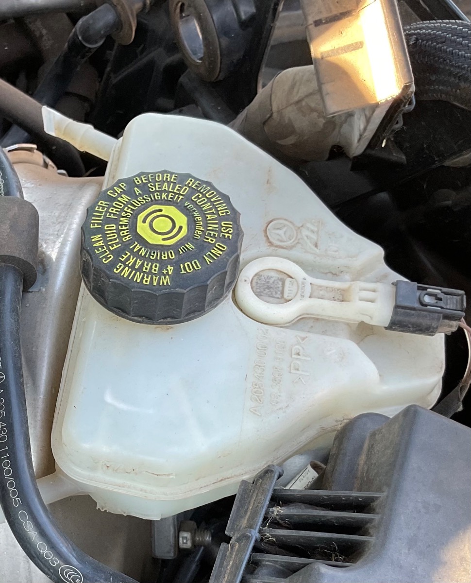 W253 BREAK EXPANSION RESERVOIR