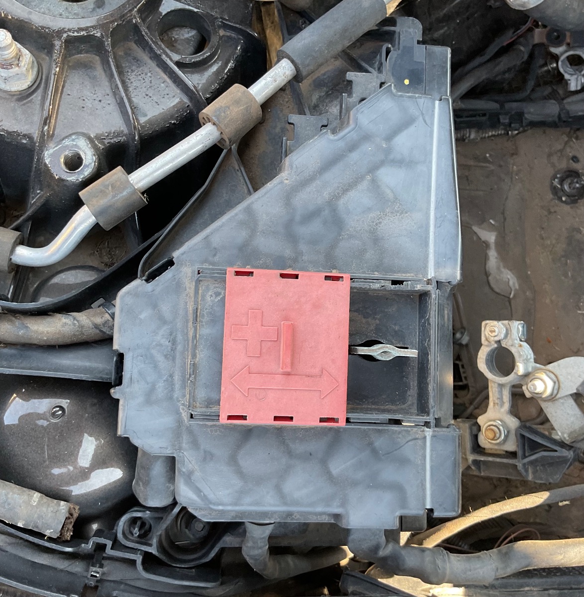 W253 FUSEBOX
