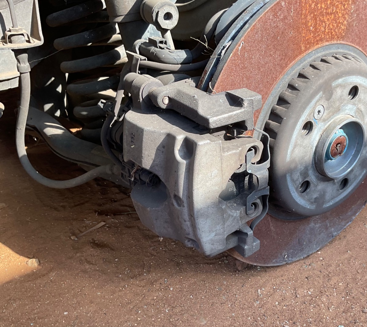 W253 RIGHT REAR BREAK CALIPER