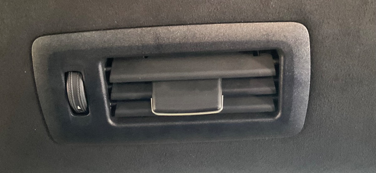 W166 GL63 LEFT REAR ROOF AIR VENT