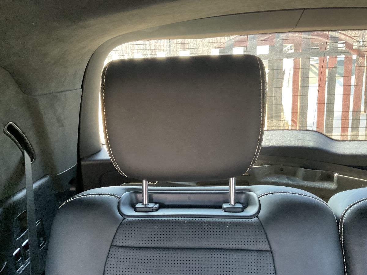 W166 GL63 RIGHT REAR HEADREST