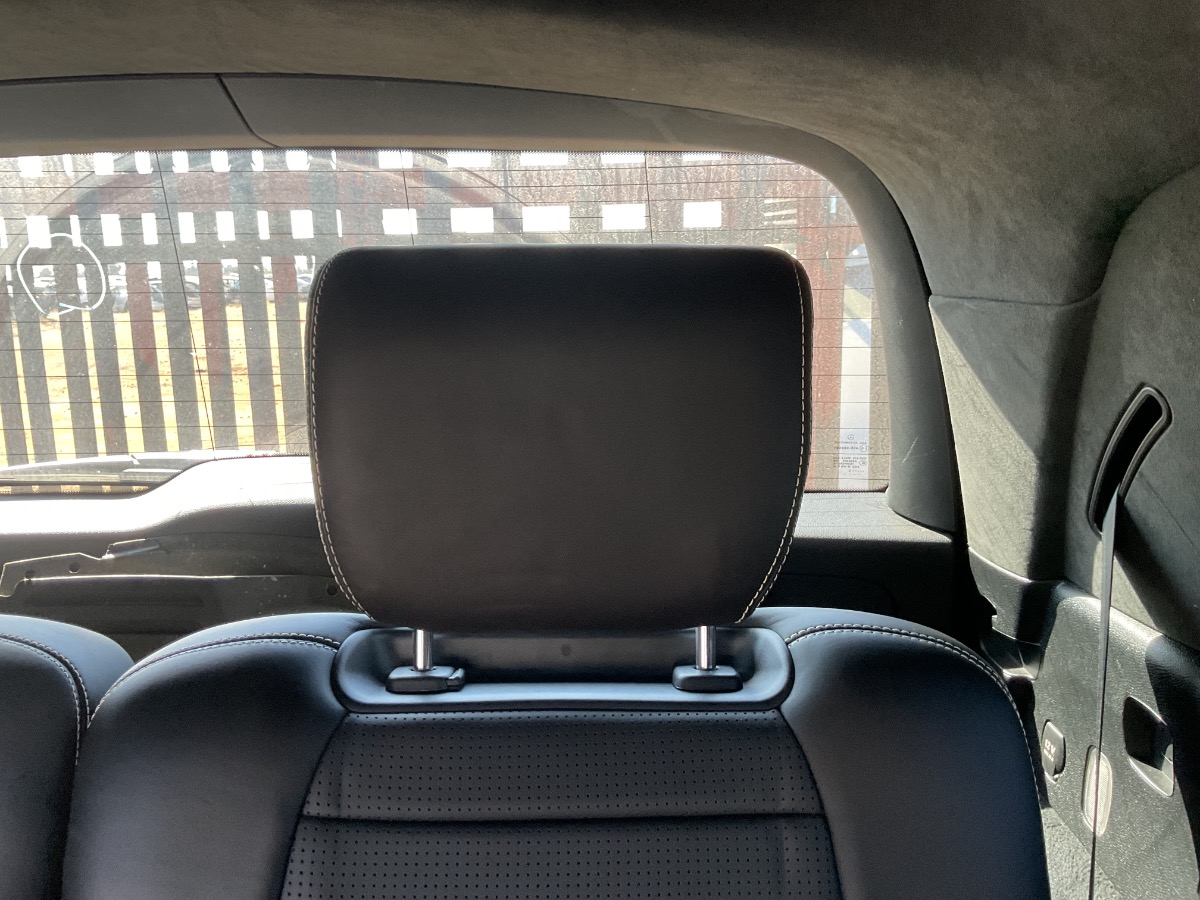 W166 GL63 LEFT REAR HEADREST