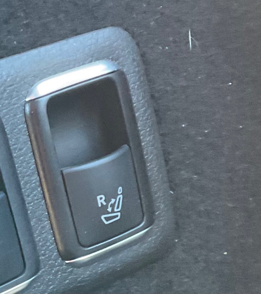W166 GL63 RIGHT FOLDING SEAT SWITCH