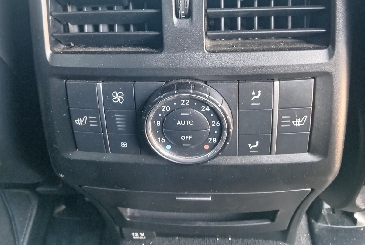 W166 GL63 REAR HEATER CONTROL UNIT