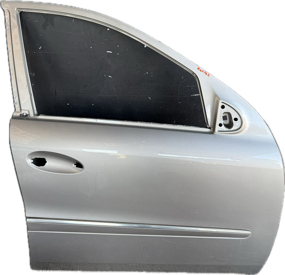 W164 RIGHT FRONT DOOR (SHELL)