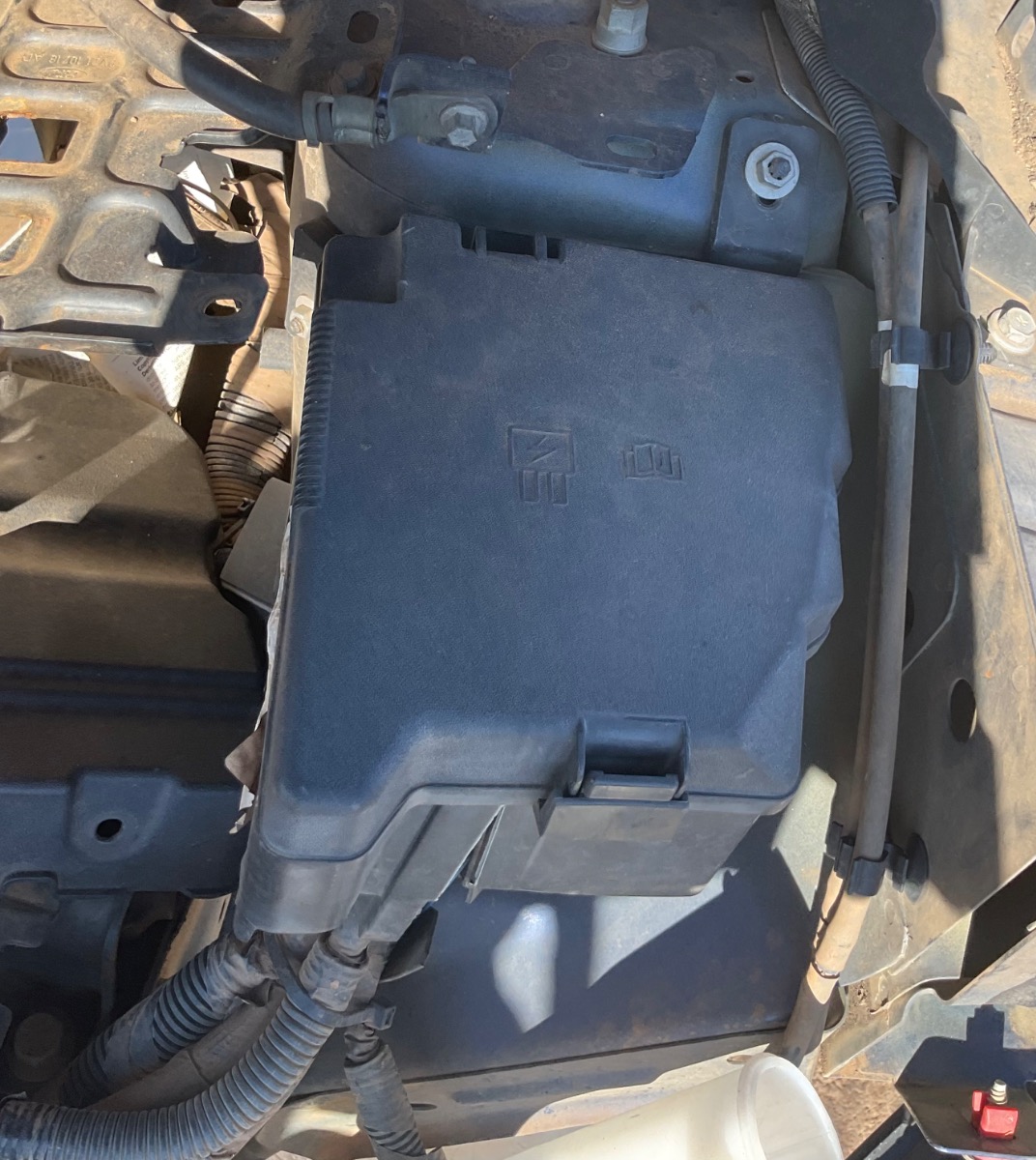 FIESTA MK4 FUSE BOX COVER