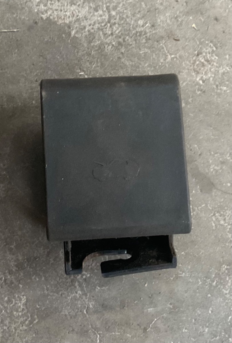FIESTA MK4 BONNET RELEASE LATCH