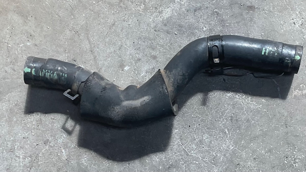 I20 INTAKE MANIFOLD HOSE