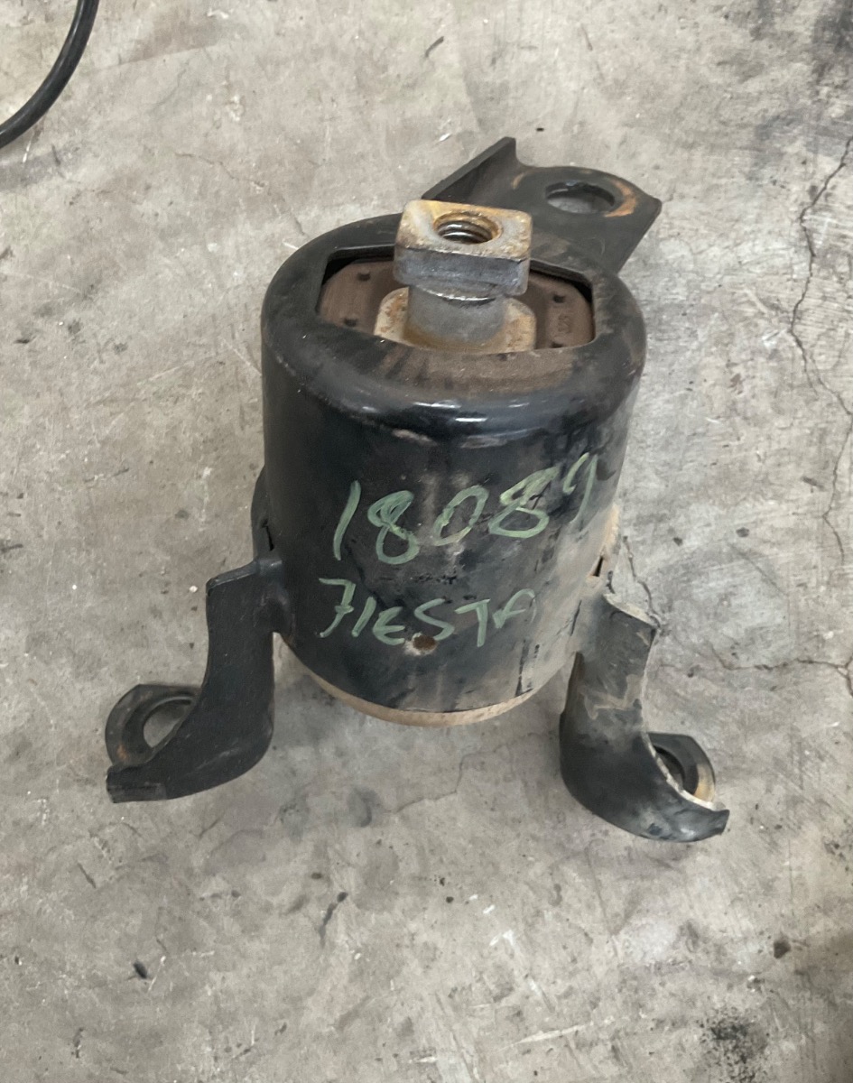 FIESTA 1.4 AMBIENTE UPPER ENGINE MOUNTING