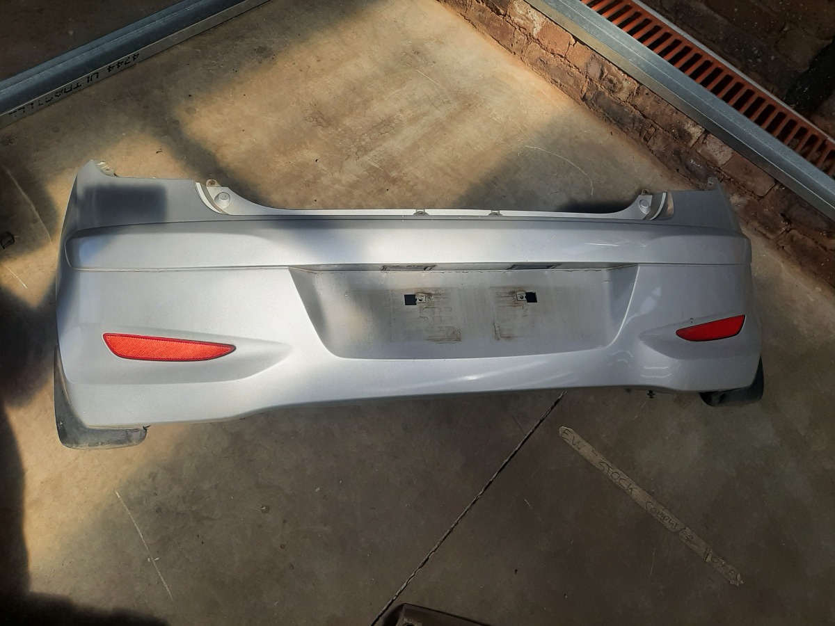 i10 FLUID Rear Bumper + L&R BUMPER SLIDER