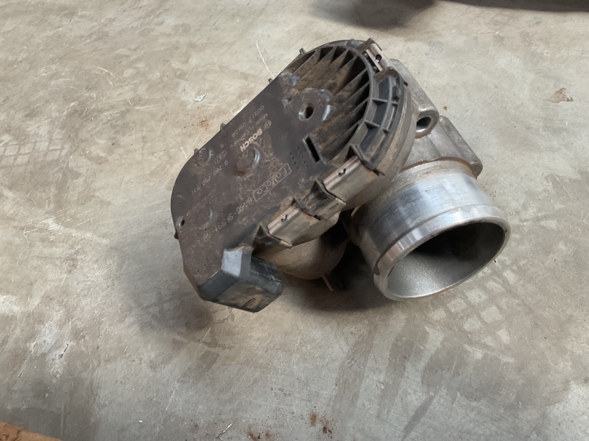 FIGO 1.4  THROTTLE BODY