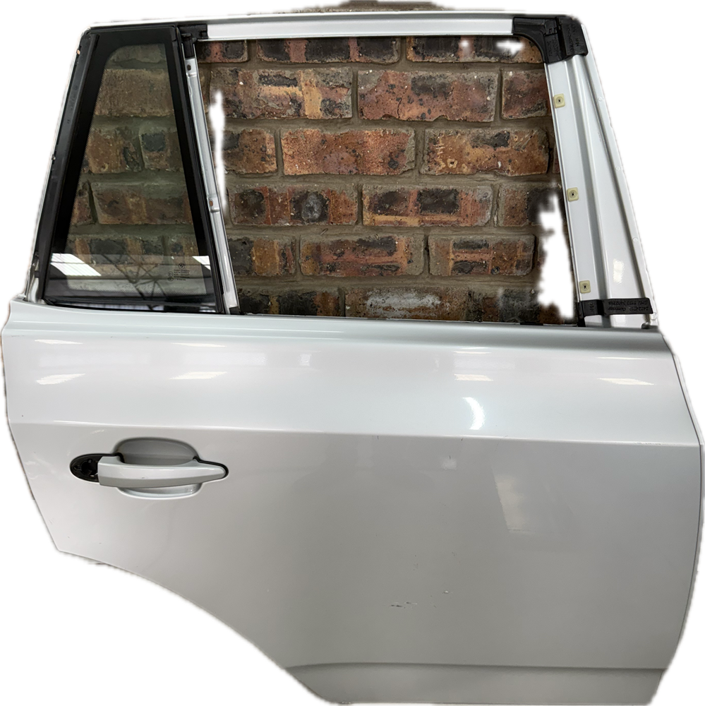 BMW E83 X3 RIGHT REAR DOOR SHELL
