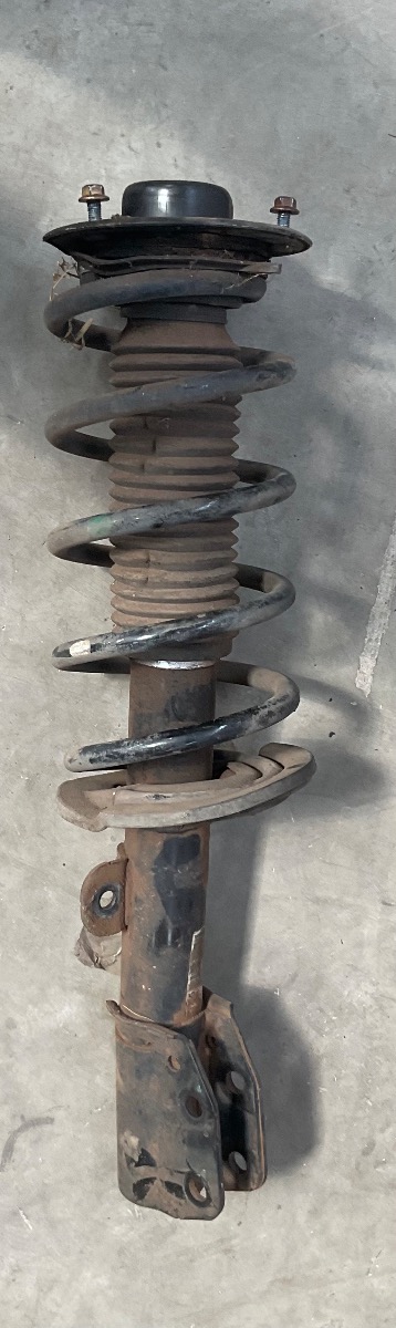 CAPTIVA LEFT FRONT SHOCK & STRUT ASSEMBLY