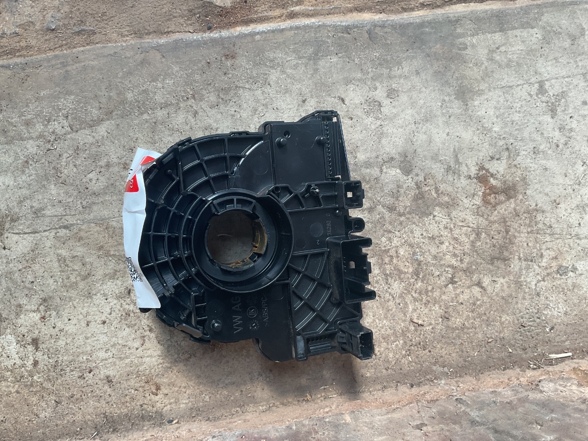 A4 2.0T COMBINATION SWITCH