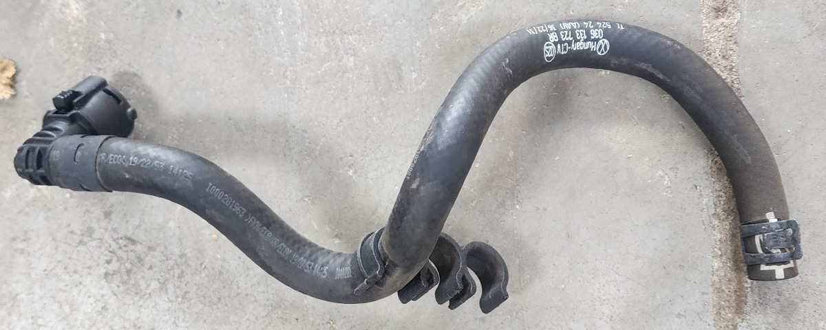 Polo CLP Fuel Pipe