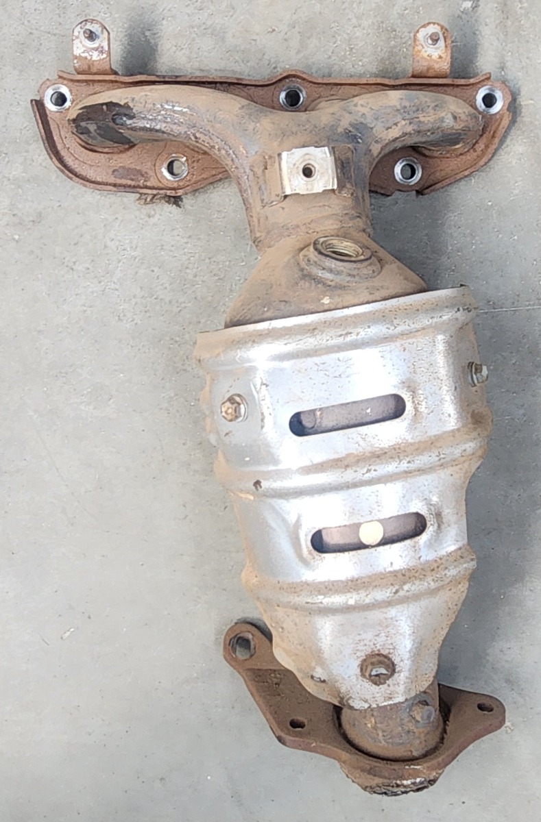 YARIS 2NR EXHAUST MANIFOLD