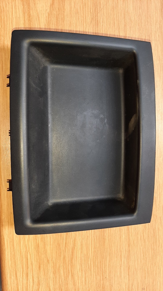 POLO VIVO DASH STOWAGE COMPARTMENT