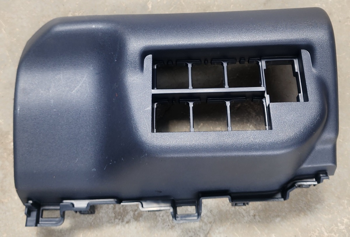 STARLET RIGHT DASH SWITCH PANEL
