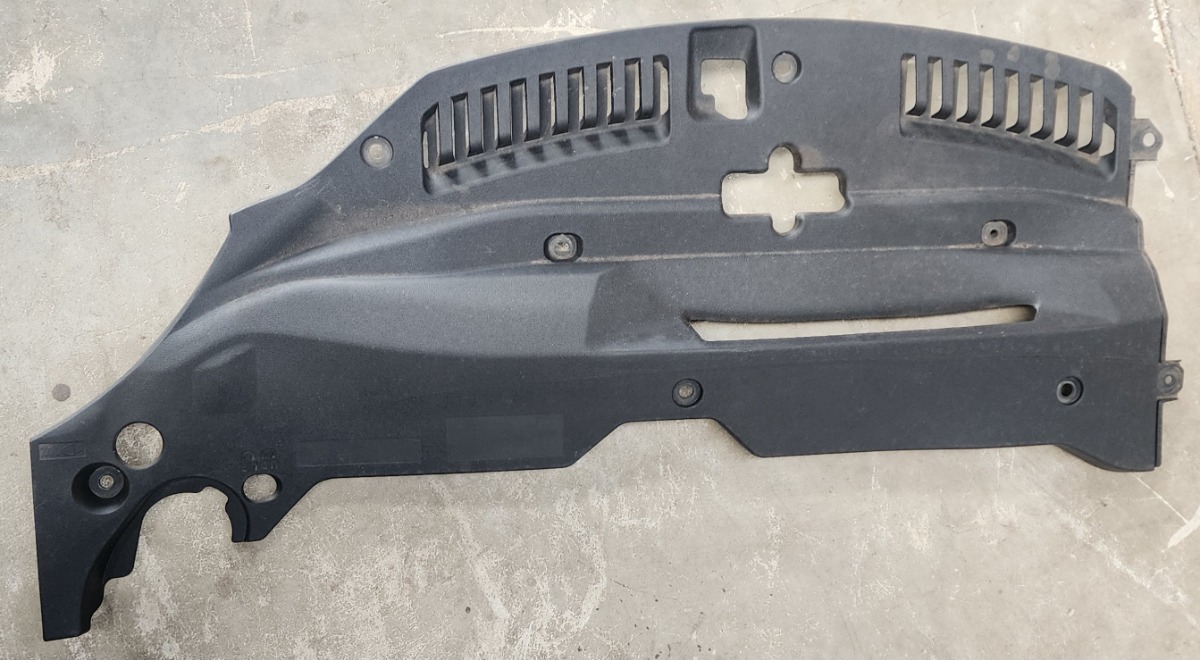 GS Front Radiator Air Guide