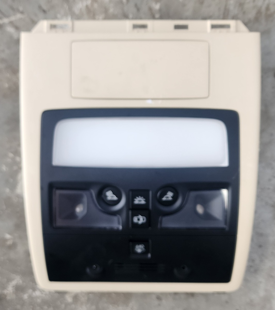 GS FRONT DOME LIGHT