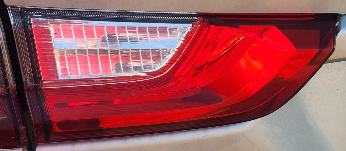 RUMION LEFT INNER TAILLIGHT