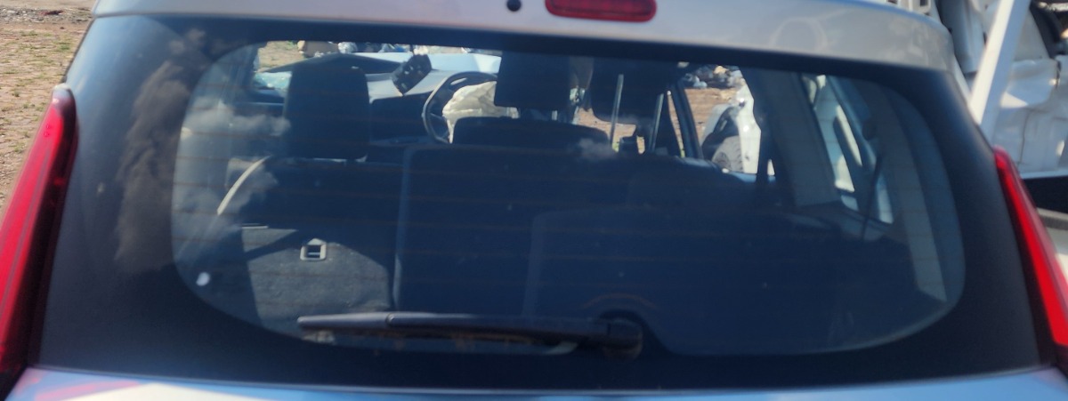 RUMION REAR WINDSCREEN