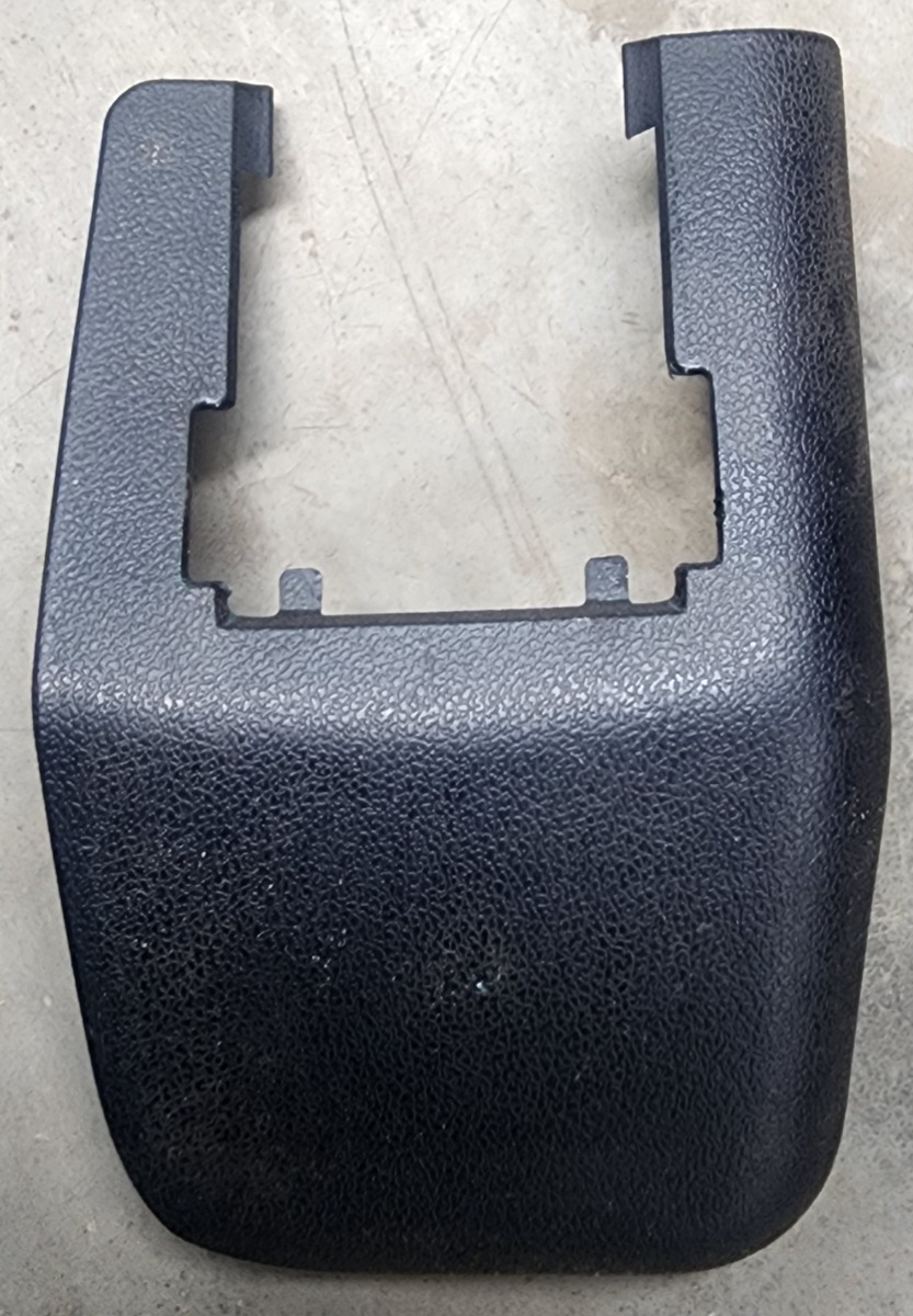 GS SEAT RAIL TRIM