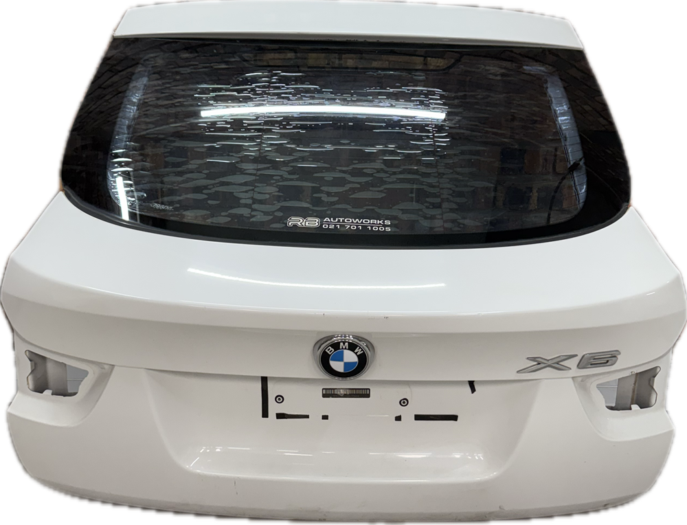 X6 XDRIVE50i TAILGATE WITH GLASS