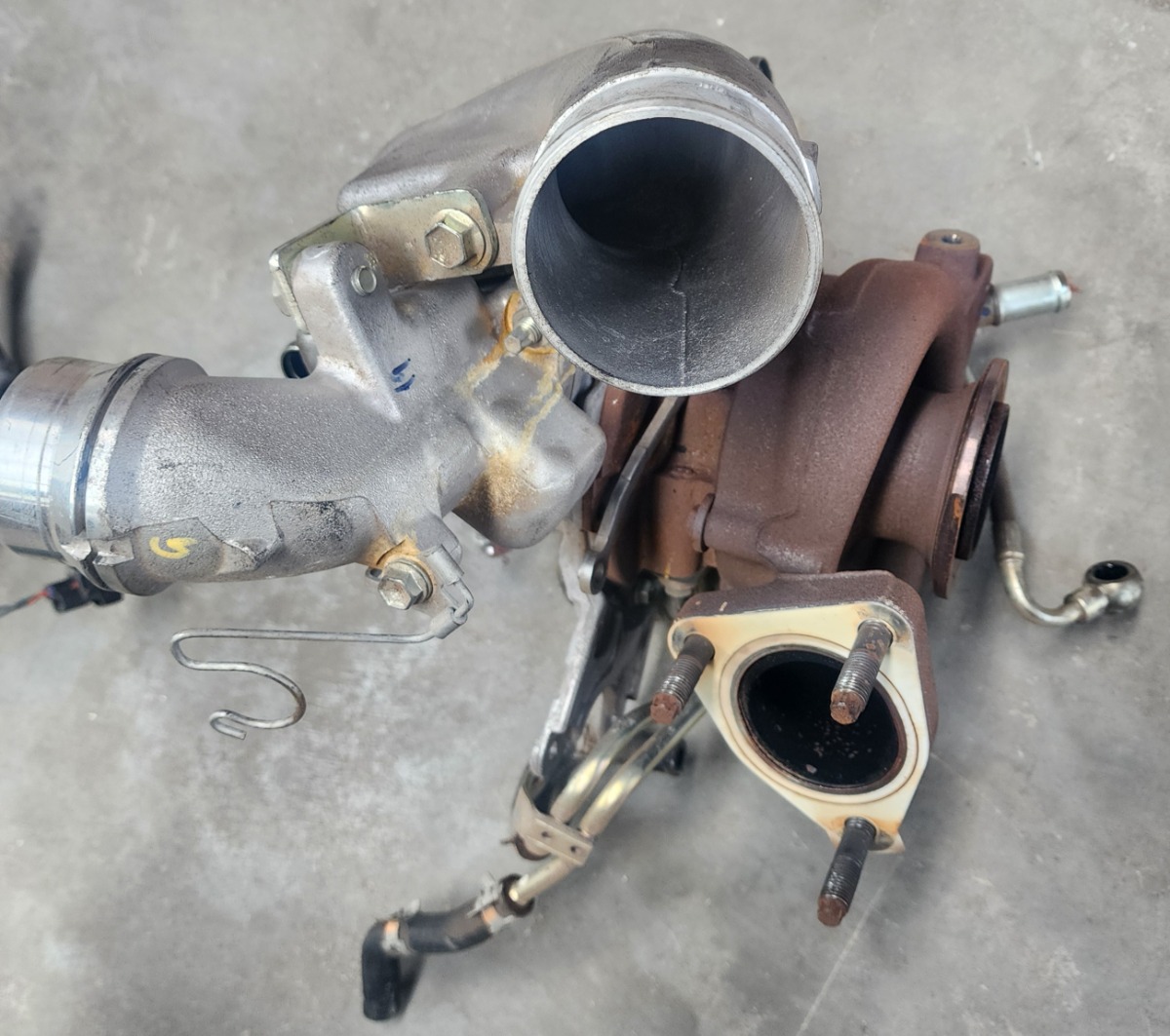 HILUX 2.4GD TURBOCHARGER