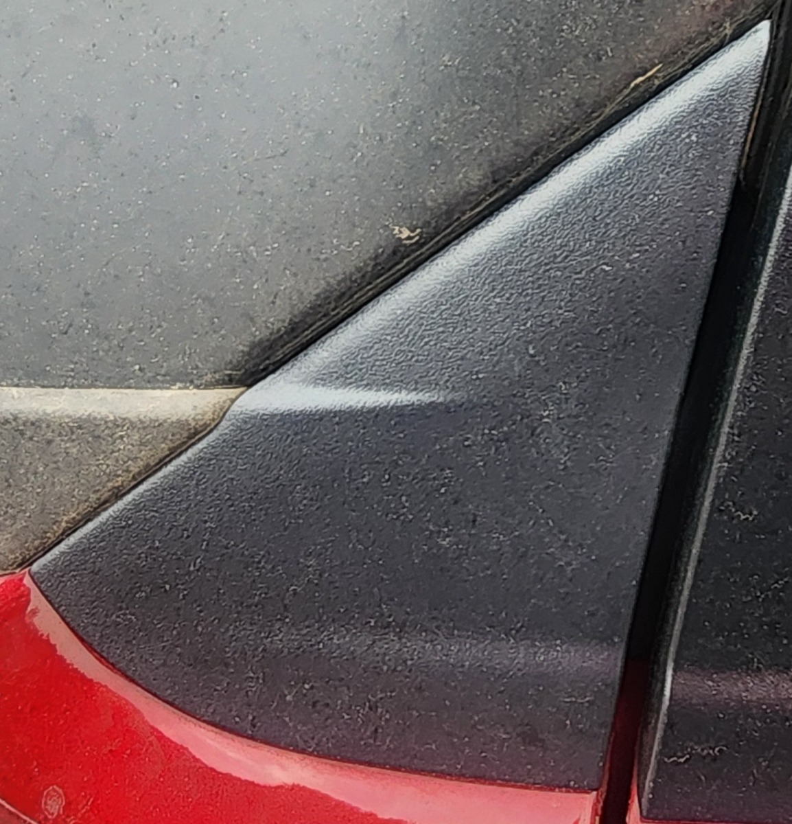STARLET LEFT FRONT A-PILLAR GARNISH