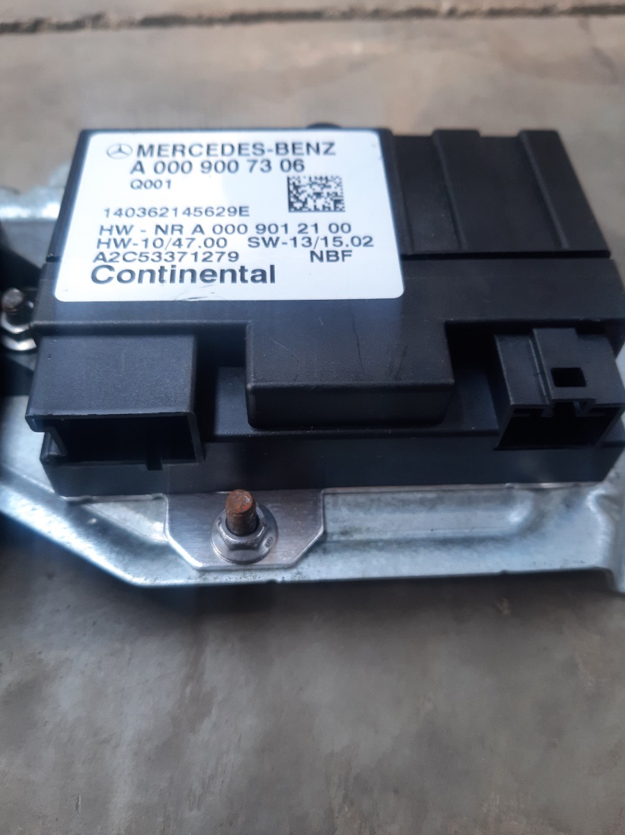 W166 GL63 FUEL PUMP CONTROL MODULE